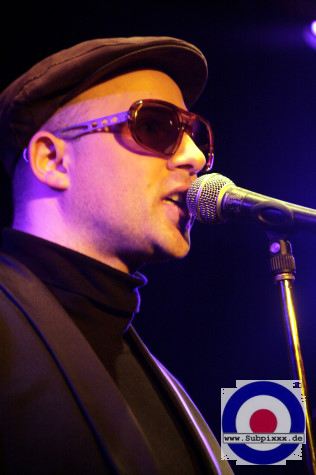 The Fonxionaires (CH) Ska Got Soul - McCormacks Ballroom, Leipzig 11. April 2009 (7).jpg